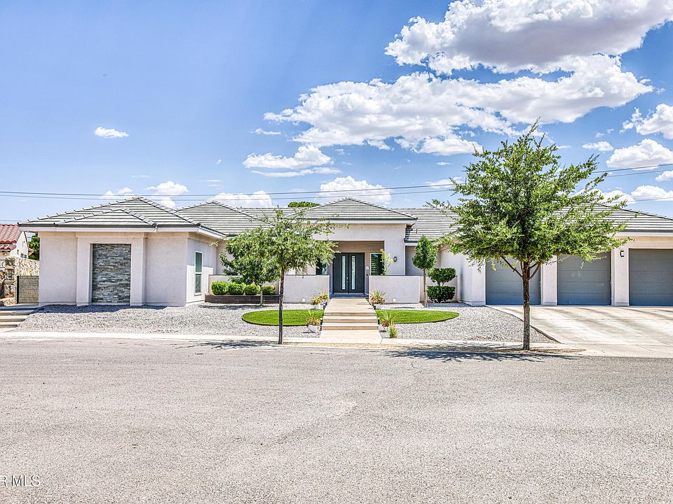 1st image of 504 Cotton Blossom Ave