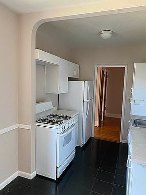 4th image of 84-43 120th St #1C