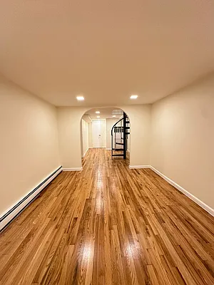 Rented by CitySites Real Estate Group | media 11