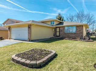 789 Pine Trl, Romeoville, IL 60446