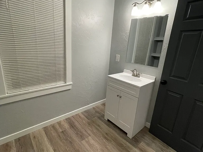 40 Park St #2 — Photo 13