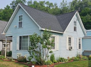 107 Aster Dr, Walkerton, IN