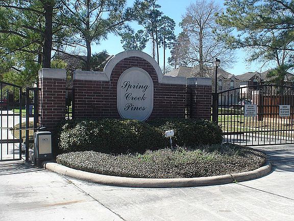 One of a very few gated community's in area.