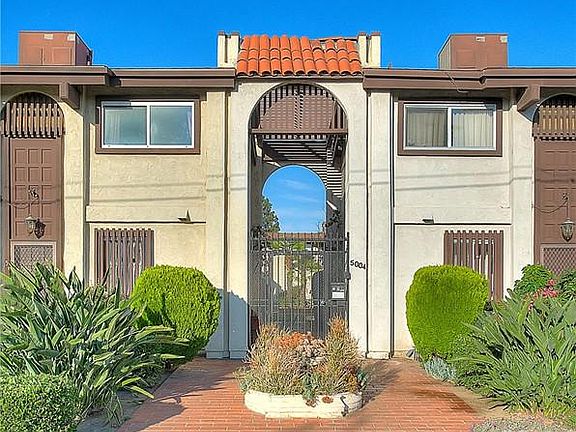 2nd image of 5004 Farago Ave Unit 15