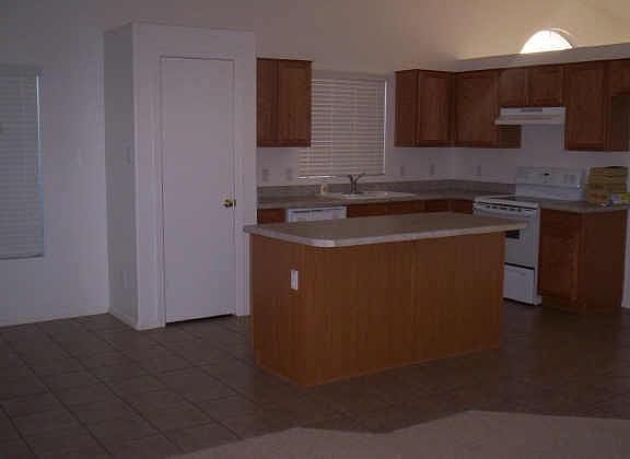 2nd image of 4818 E Whitehall Dr