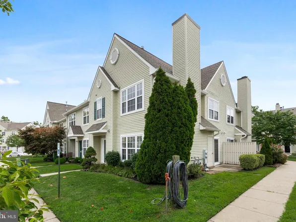 3804 Ebbtide Ln, Palmyra, NJ 08065