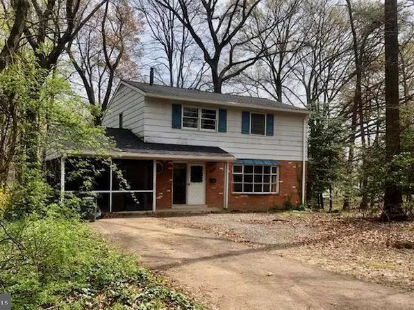 4309 Olley Ln, Fairfax, VA 22032