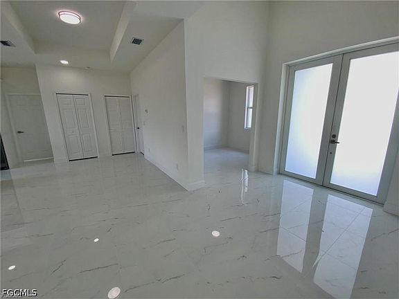 4th image of 6030 Stratton Rd