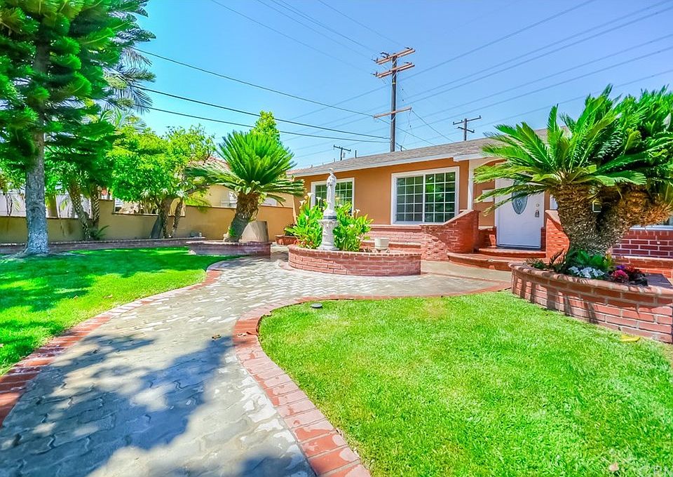 1st image of 2283 W Crestwood Ln