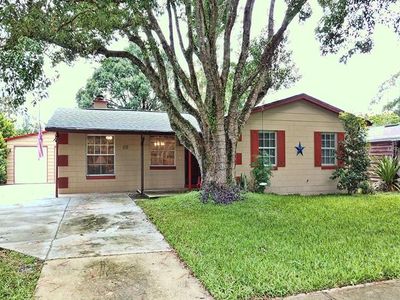 110 E 1st St, Chuluota, FL, 32766