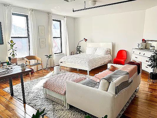 2nd image of 99 W 9th St #2K