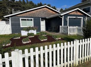 572 SE Jetty Ave, LINCOLN CITY, OR