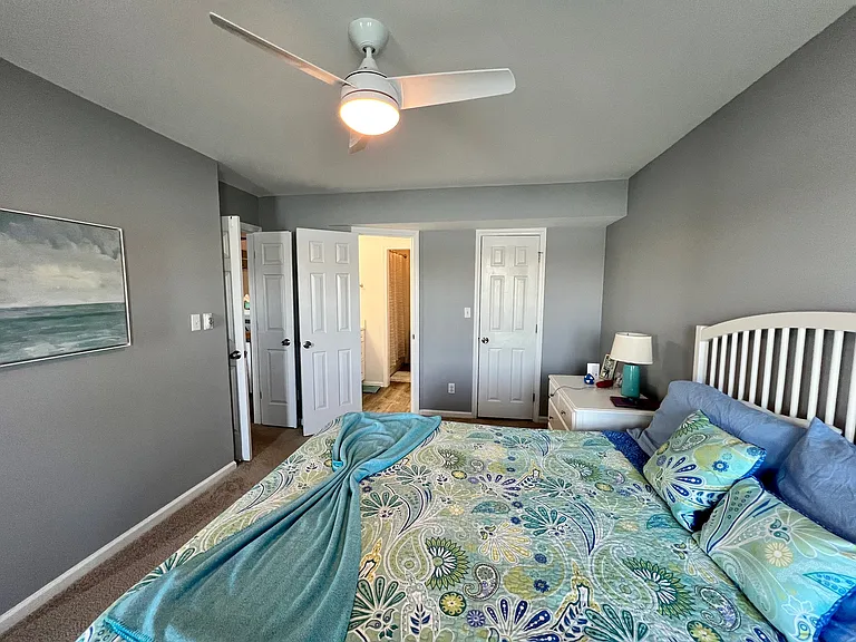 366 Northwest Dr — Photo 19