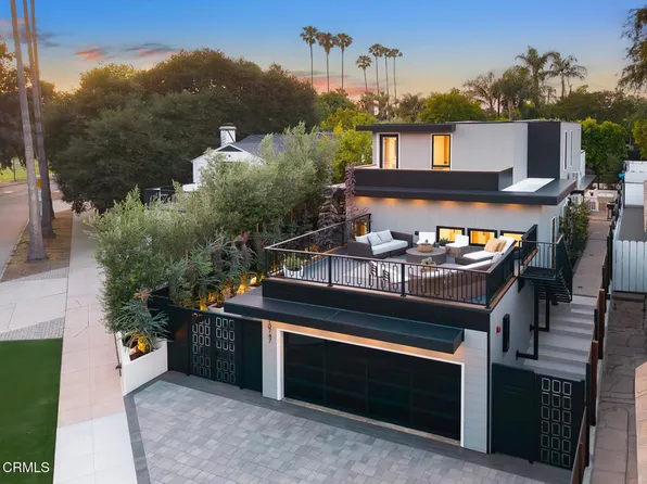 10747 Valleyheart Dr, Studio City, CA 91604