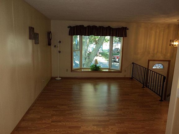 5th image of 2305 Keokuk Ave