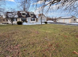 6621 E Port Bay Rd, Wolcott, NY 14590
