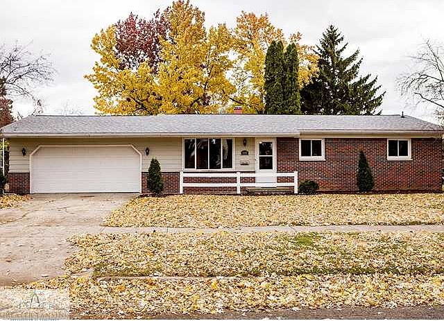 2nd image of 1009 Hampshire Dr