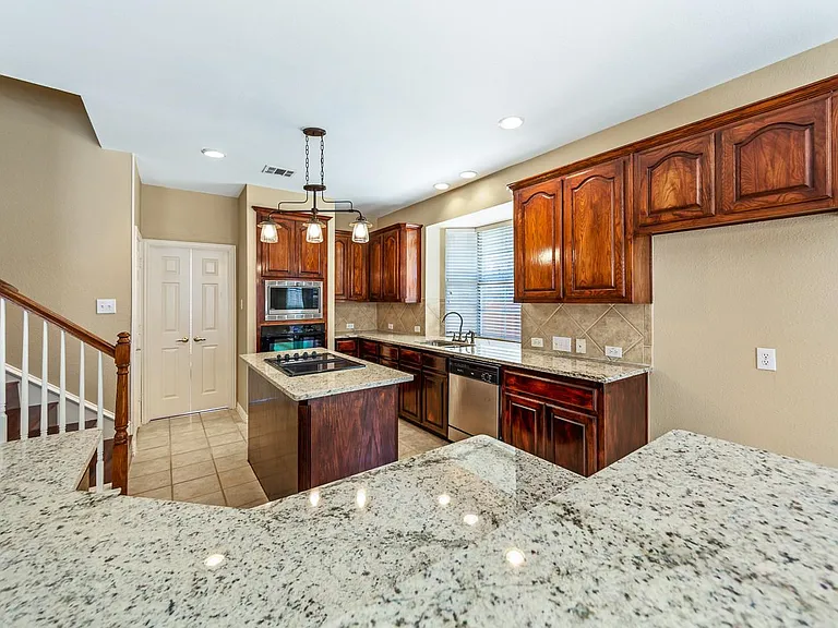 1503 Terlingua Ct — Photo 14