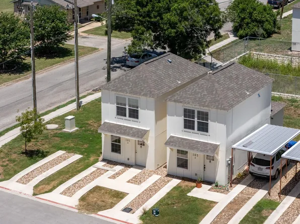 230 S Debus 101b Dr, Taylor, TX 76574