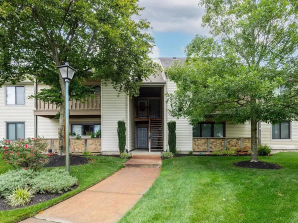 1303 The Woods, Cherry Hill, NJ 08003