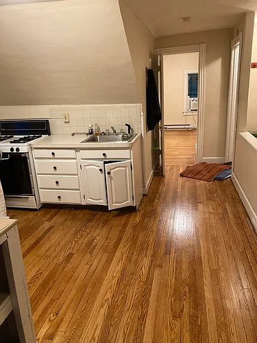 909 Linden St #3 Photo 1