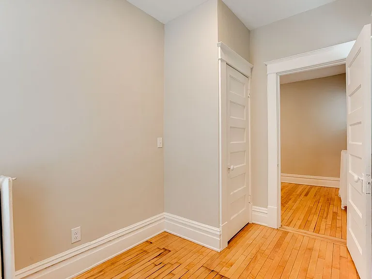 941 Goodrich Ave — Photo 13