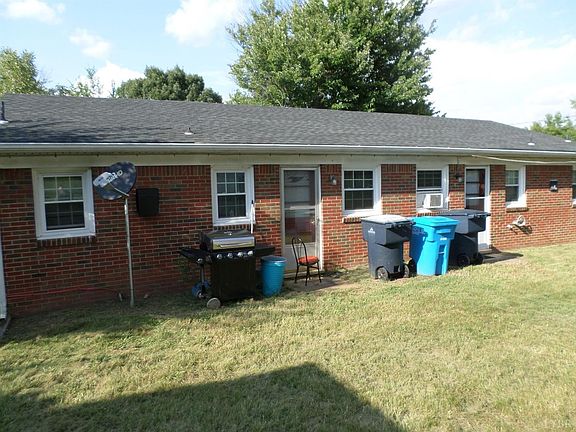 3rd image of 317 Preston Ave NE #319