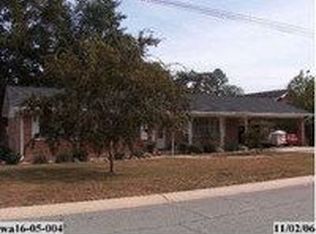 402 Pineview Dr, Waycross, GA 31501