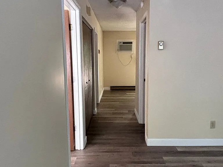 3016 Sherrill Avenue — Photo 5