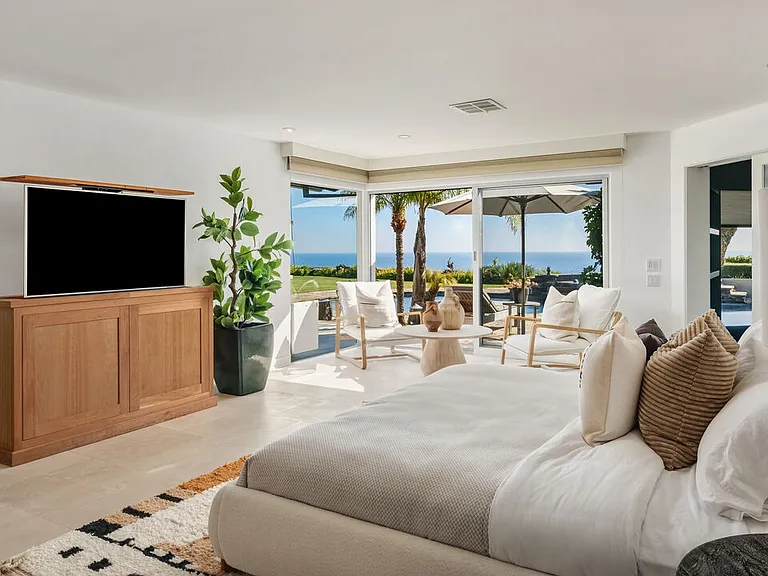 29020 Cliffside Dr — Photo 30