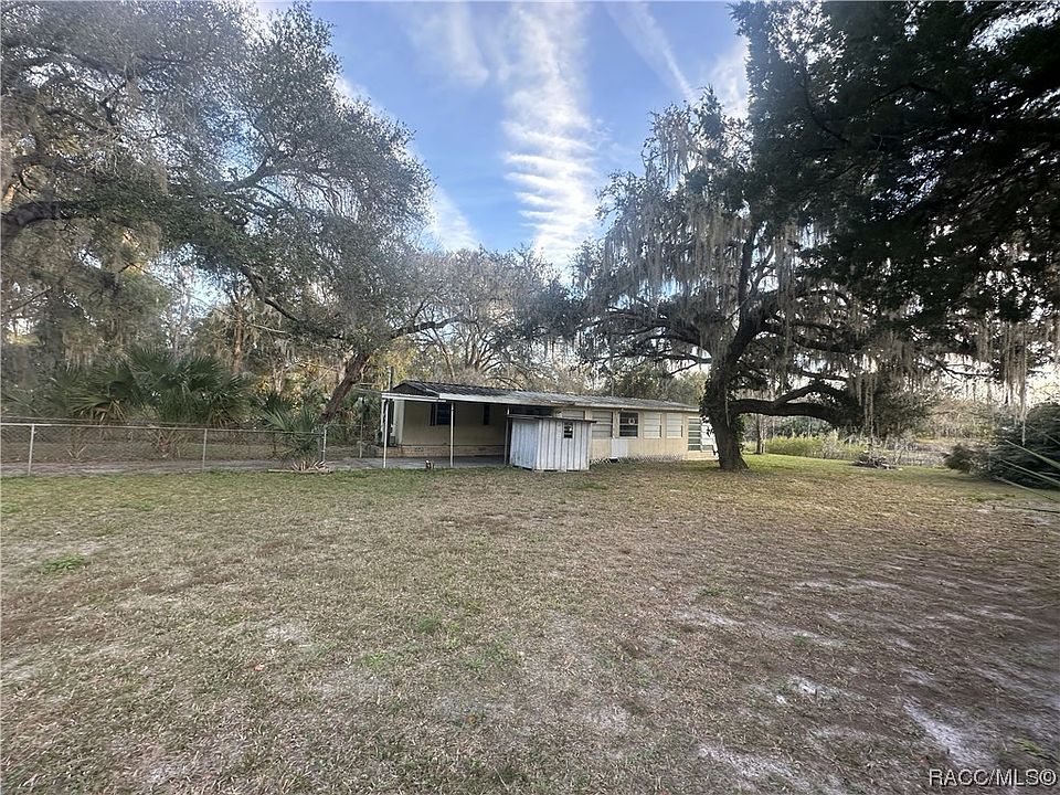 1st image of 4574 E Harvard Dr