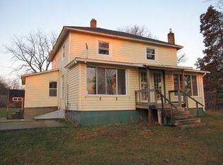 9400 Fowle Rd, Jonesville, MI 49250