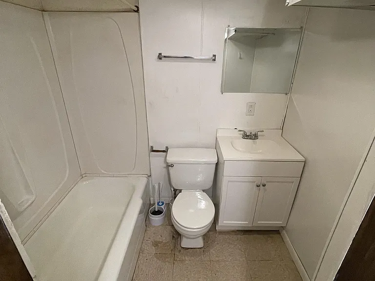 540 Brinton Ave #1 — Photo 3