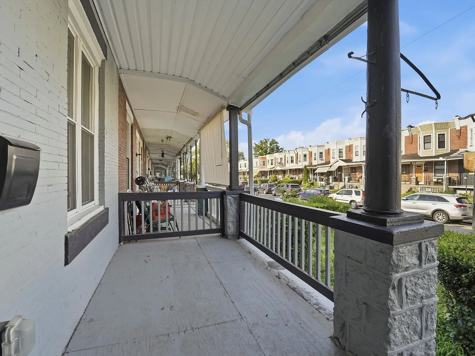 1551 North Allison Street - 1 — Photo 3