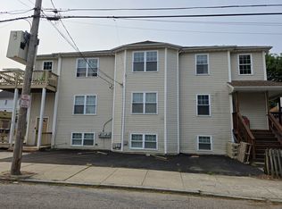 16 Carr St #2, Providence, RI 02905