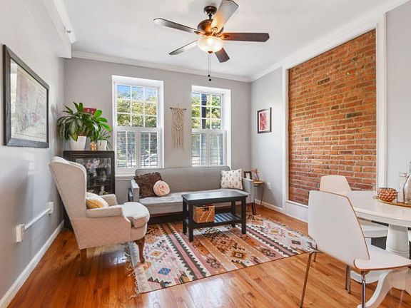 4th image of 133 Lafayette St APT 1L