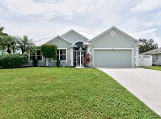 561 Ray St, Sebastian, FL 32958