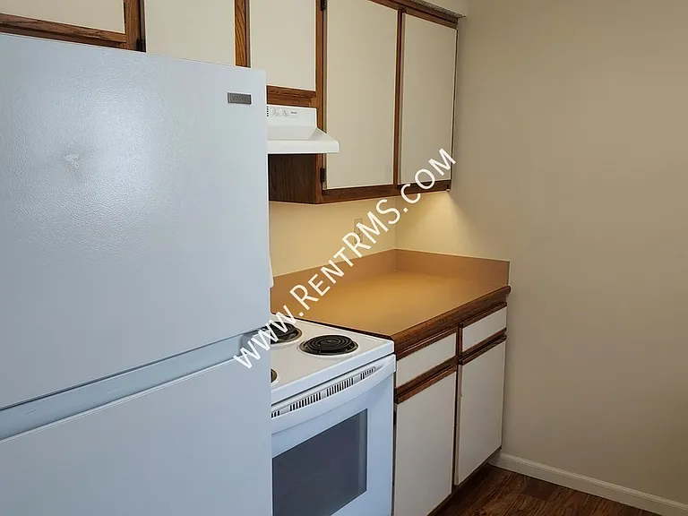 2131 SW Brandywine Ln — Photo 8