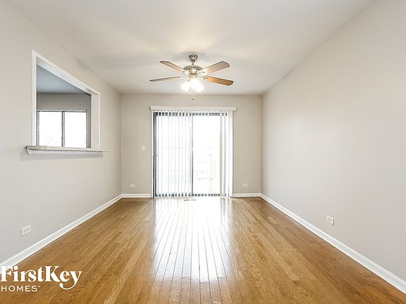 3rd image of 282 N Janes Ave
