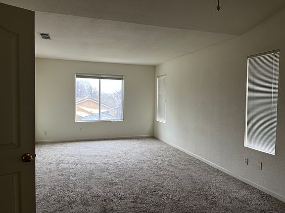2nd image of 2828 Babson Dr