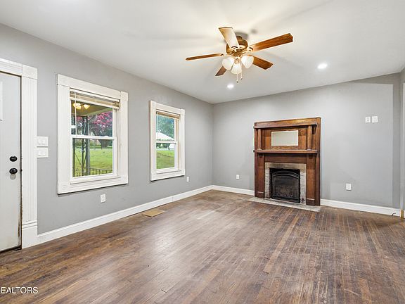 3rd image of 354 Nash Rd