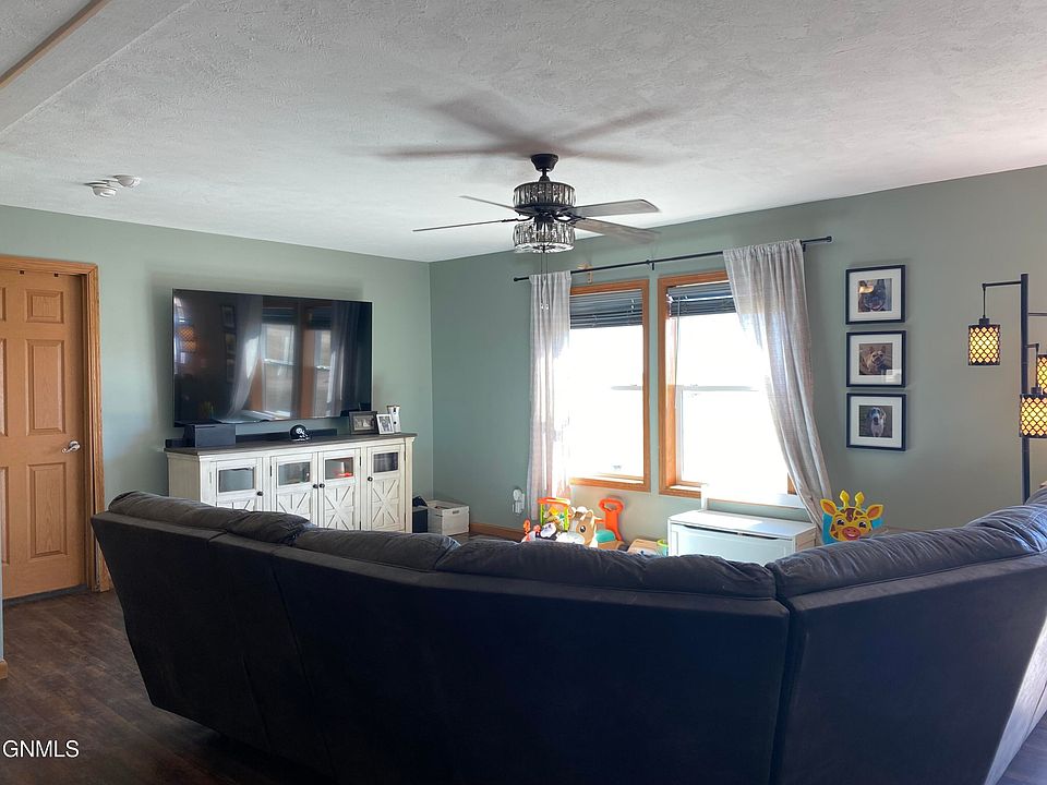 13071 Sandy St, Arnegard, ND 58835 Zillow