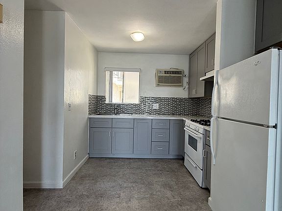 4th image of 616 Tularosa Dr APT 7