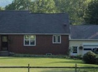 1917 Slaterville Rd, Ithaca, NY 14850