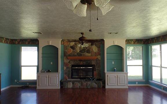 5th image of 8209 Ponderosa Dr