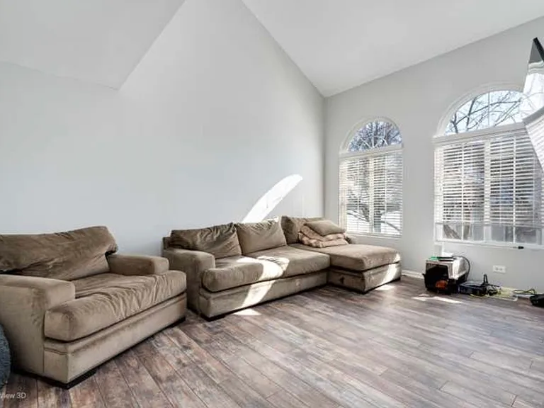 3180 Cambria Ct — Photo 3