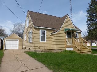 1100 S Chestnut Ave, Marshfield, WI 54449