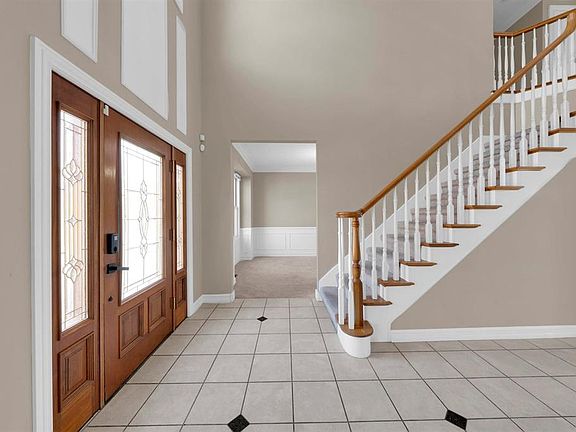 4th image of 13537 Woodland Ct