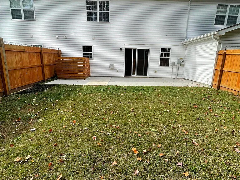 160 Kelly Cir — Photo 15
