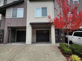 15720 Meadow Rd APT L4, Lynnwood, WA 98087